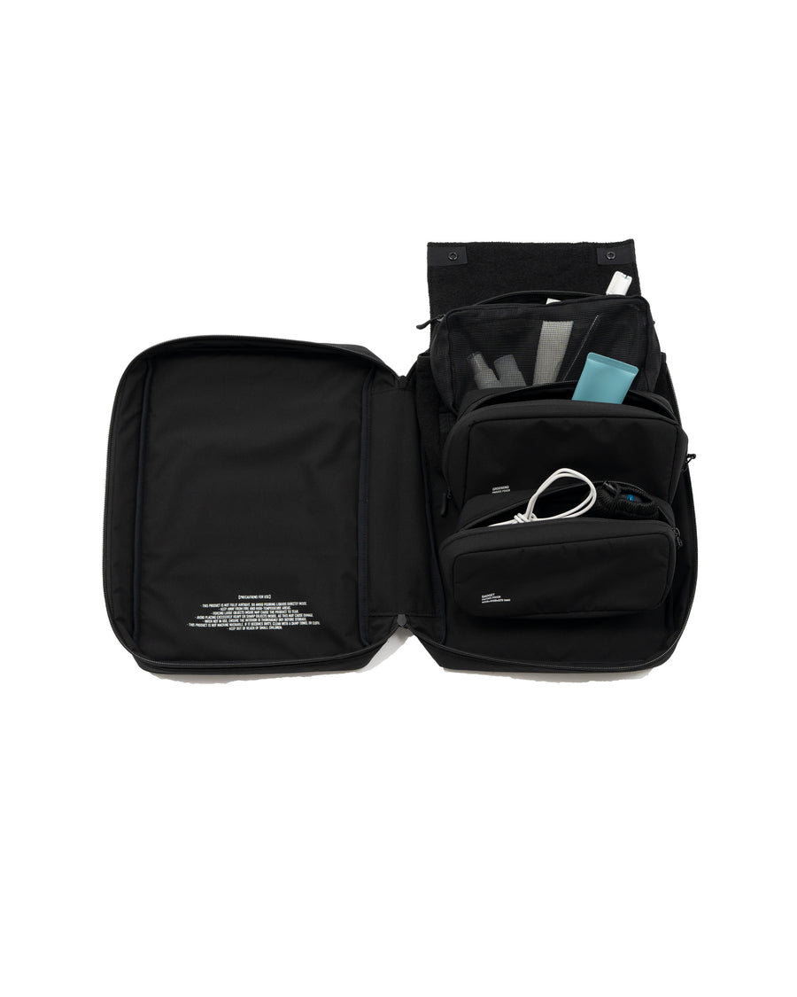 ESSENTIALS ORGANIZER