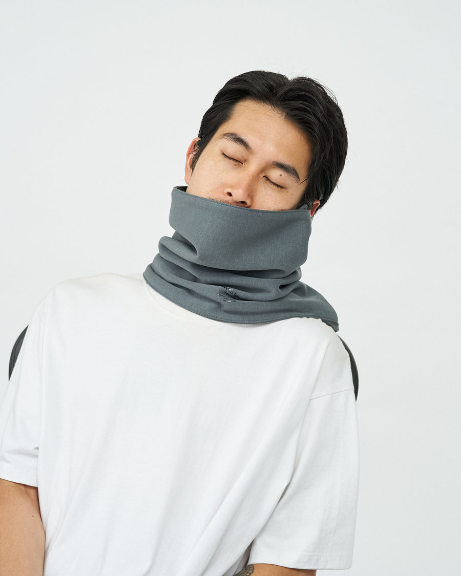 WRAPPING NECK PILLOW