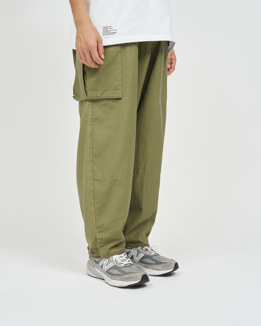 BACK SATEEN MOUNTAIN CARGO PANTS