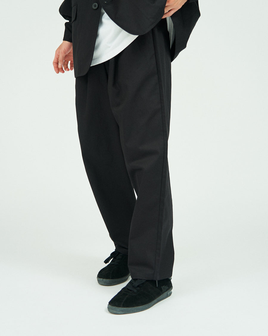 CORPORATE EASY CHINO PANTS